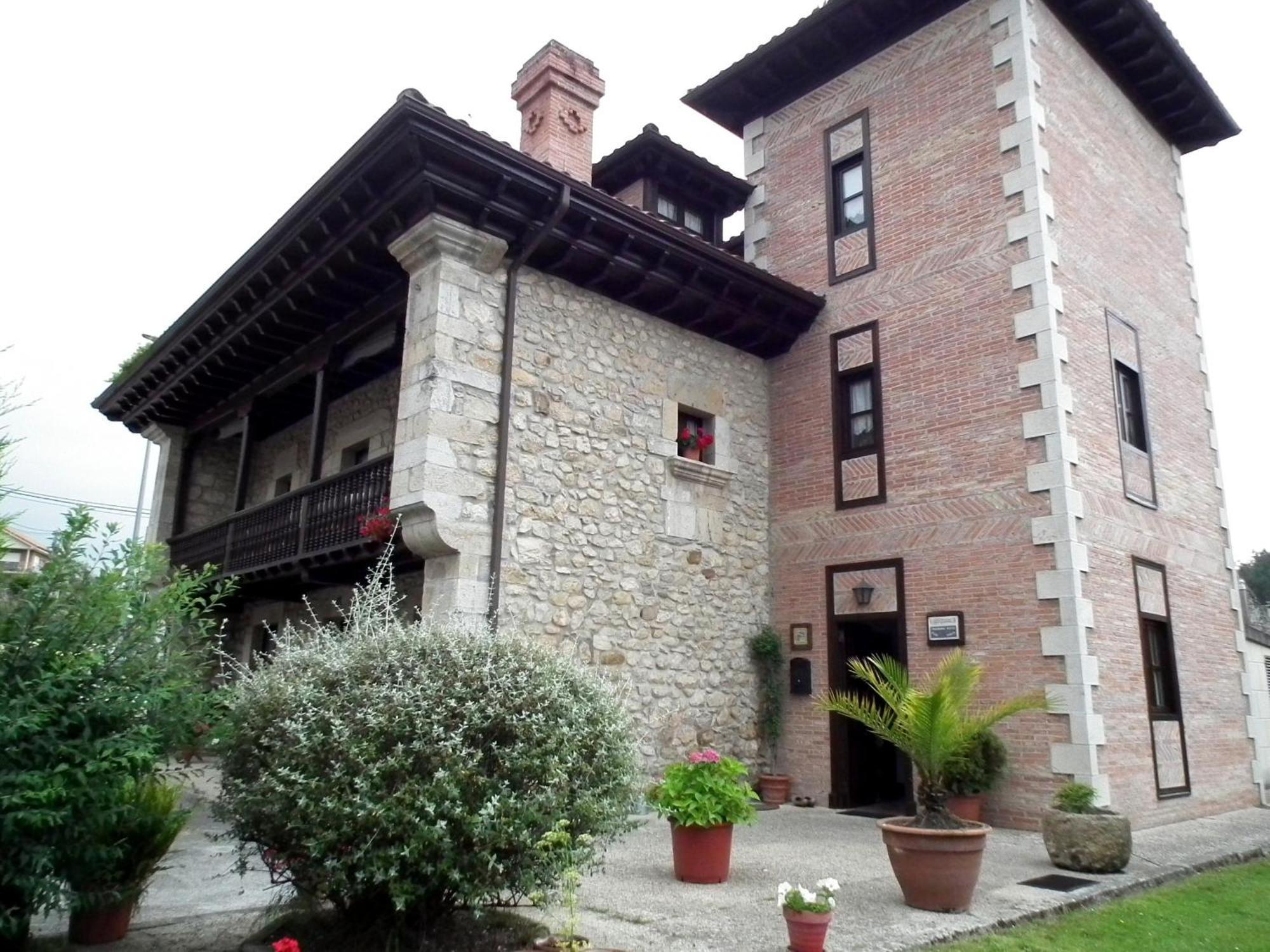 Posada De Muno Муньорродеро Экстерьер фото