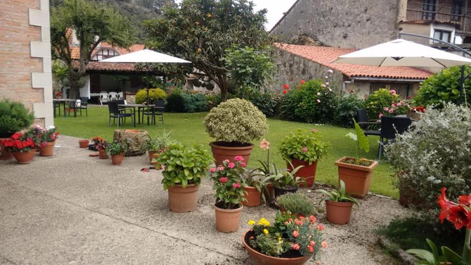 Posada De Muno Муньорродеро Экстерьер фото