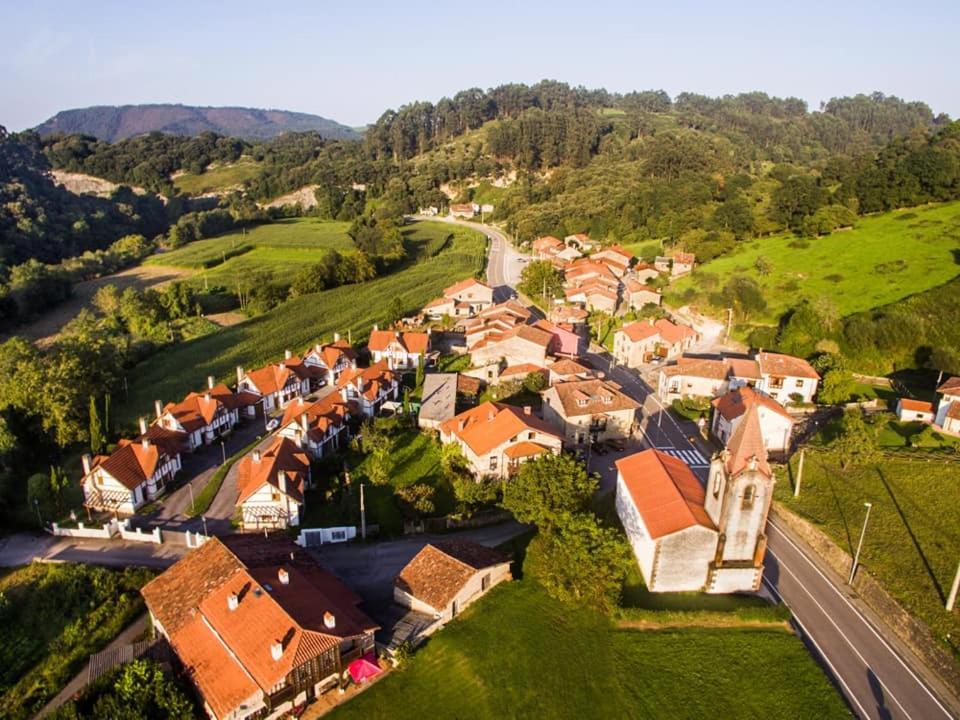 Posada De Muno Муньорродеро Экстерьер фото
